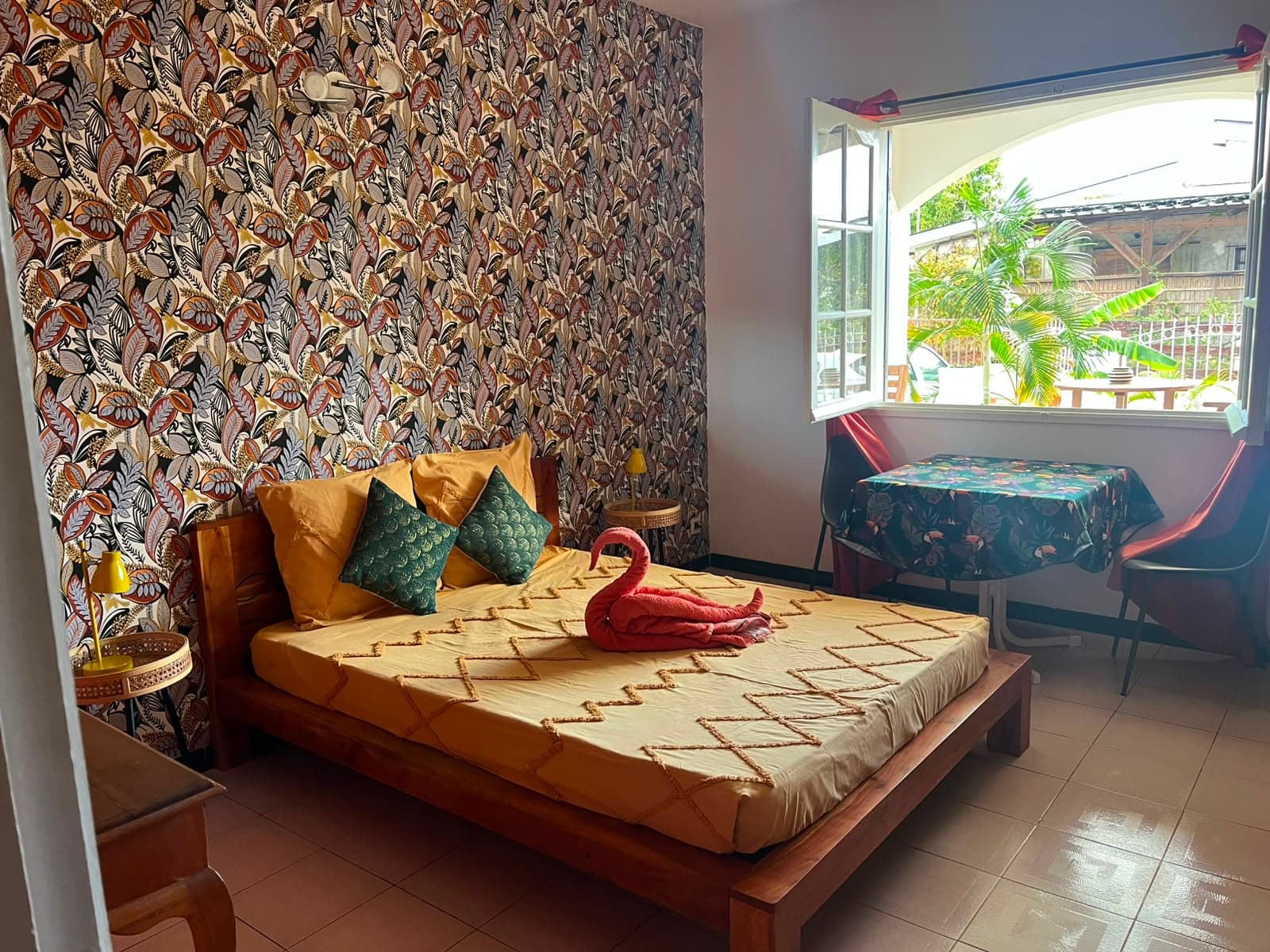 Chambre Exotique — Le Caillou Blanc